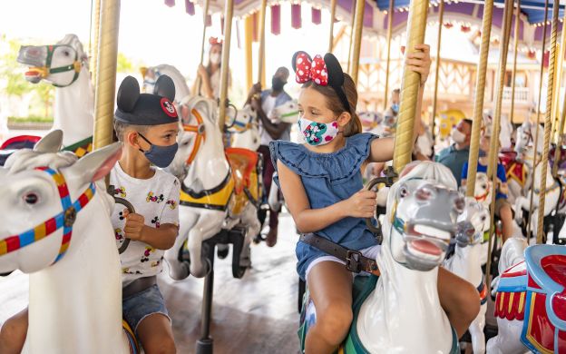 Disneyland® Paris Mini Ticket: 2-Day, 2-Parks