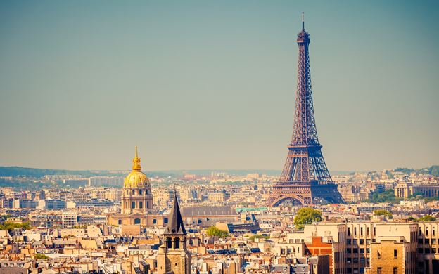 Eiffel Tower Tickets to the 2nd Floor with Host - Morning